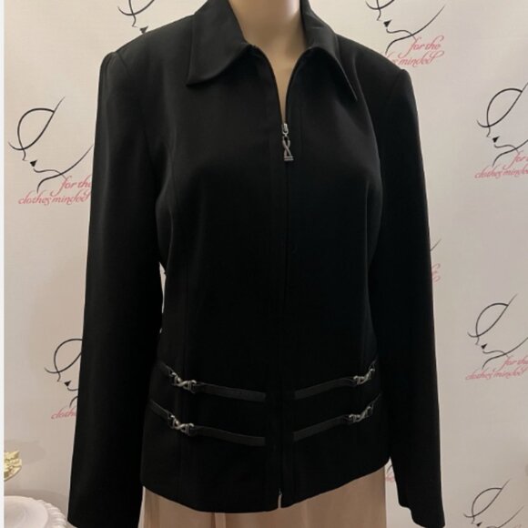 Conrad C. Size 6. Lined Black Embellished Zip Up Jacket. B73 - Picture 1 of 4
